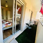 Brand New 2-bedroom In With Ac And Sea View Holiday home *