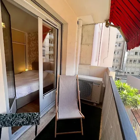 Brand New 2-bedroom In With Ac And Sea View Semesterbostad