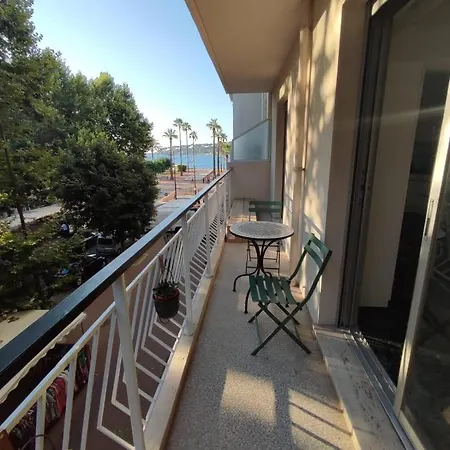 Brand New 2-bedroom In With Ac And Sea View Antibes